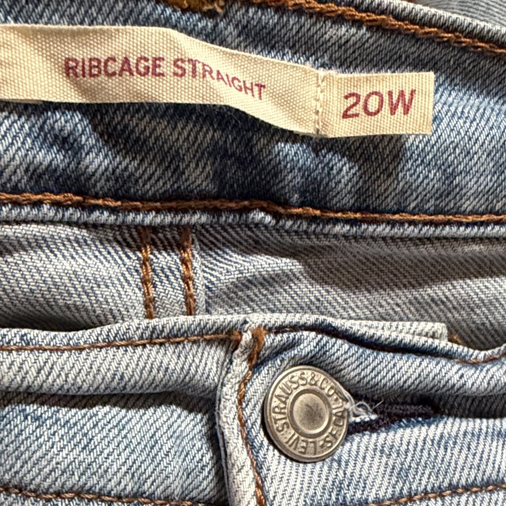 Levi's Ribcage Straight Jeans - Light Blue